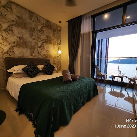 Seaview Luxury Suites At The Shore Kota Kinabalu Zewnętrze zdjęcie