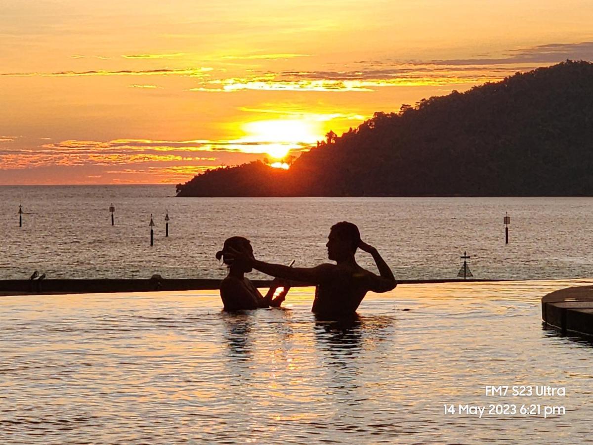 Seaview Luxury Suites At The Shore Kota Kinabalu Zewnętrze zdjęcie