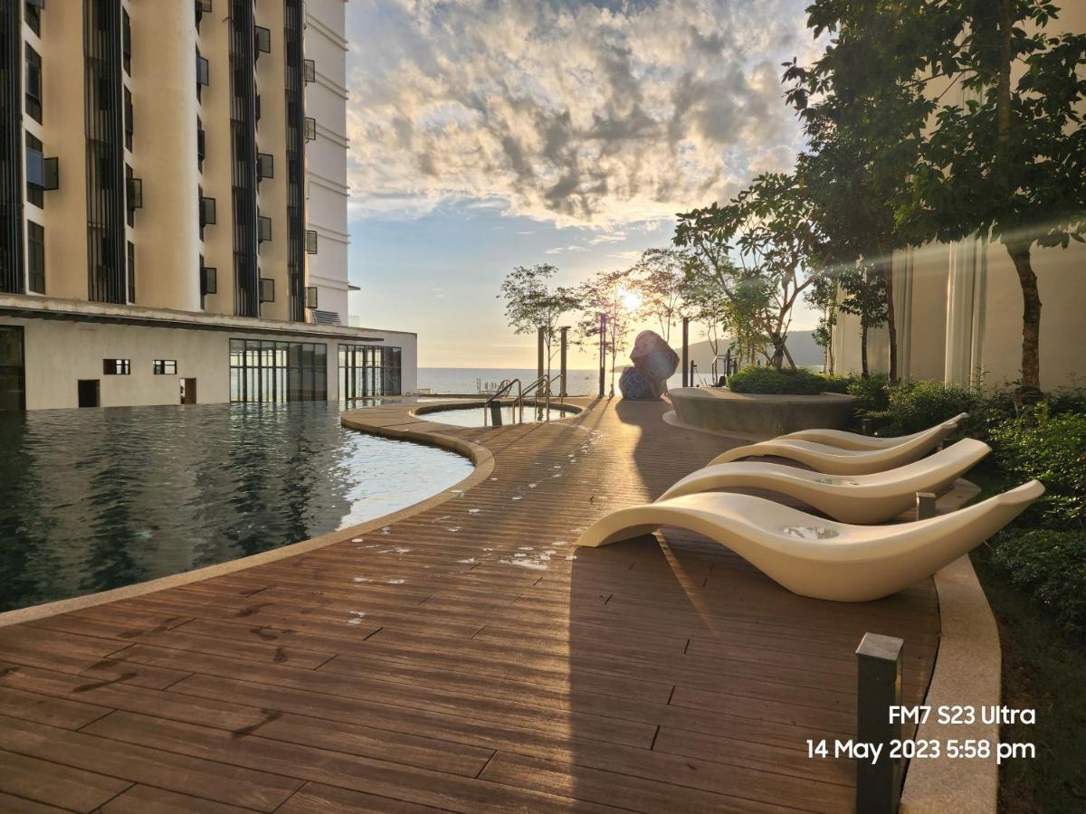 Seaview Luxury Suites At The Shore Kota Kinabalu Zewnętrze zdjęcie