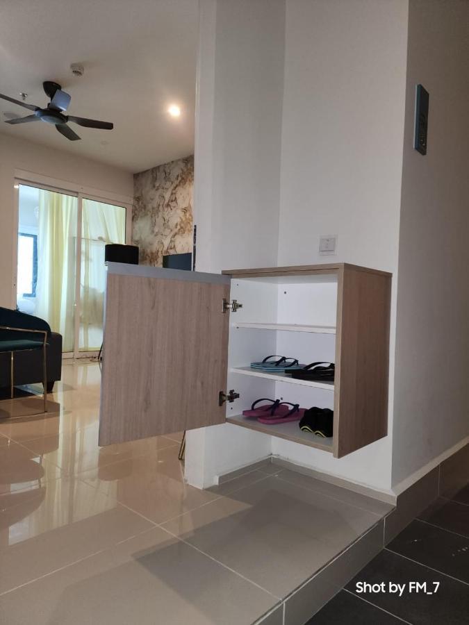 Seaview Luxury Suites At The Shore Kota Kinabalu Zewnętrze zdjęcie
